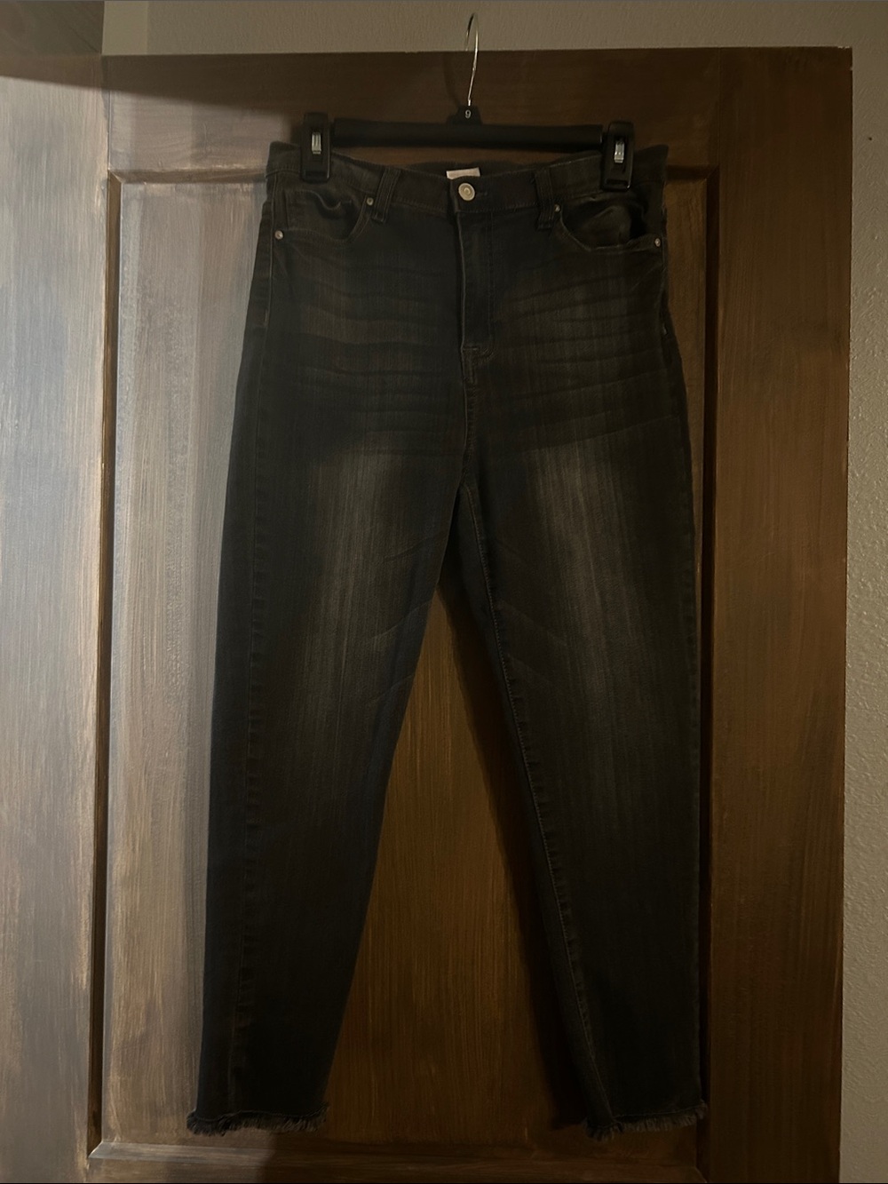 Girls Junior Black Washed High-Rise Jeans